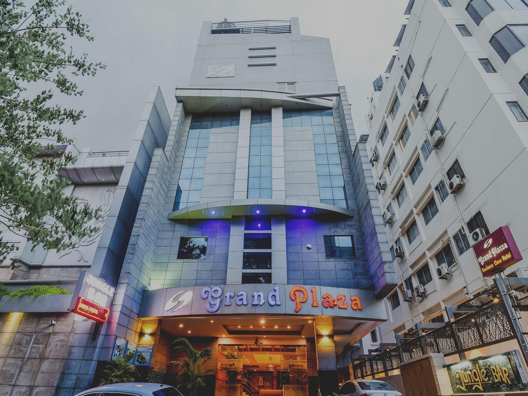 Super Capital O Grand Plaza Hotel Coimbatore Exterior foto